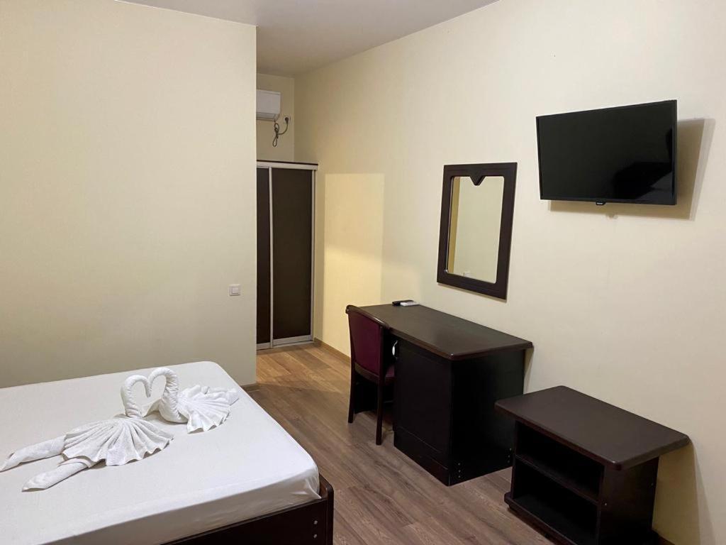 Mini Hotel Diva Alakhadzi Exterior photo