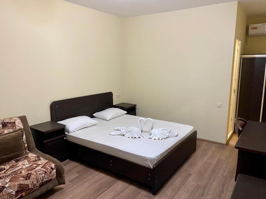 Mini Hotel Diva Alakhadzi Exterior photo